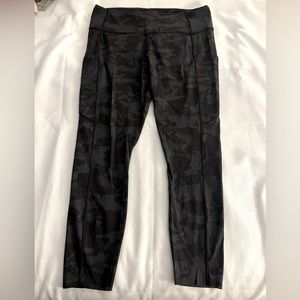 lululemon fast and free hr 25” size 12